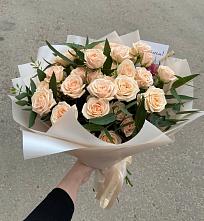 Букет Кремовые розы Латте в Марфино