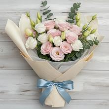 Букет цветов из:  Лизиантусы в Марфино