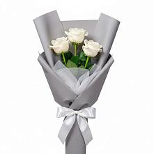 Букет 3 белые розы в Марфино