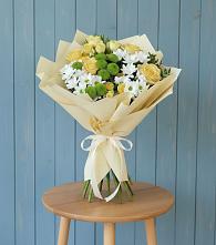 Букет цветов из:  Хризантемы и Розы в Марфино