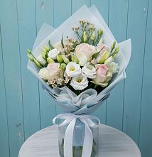 Букет цветов из:  Розы и Лизиантусы #REPLACE_PRED# Марфино