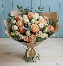 Букет цветов из:  Альстромерии и Розы в Марфино