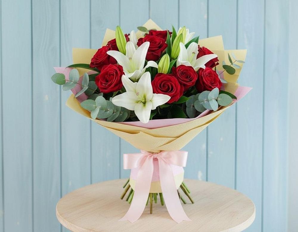 Букет цветов из: Лилии и Розы в Марфино